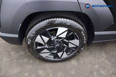 Hyundai Kona Advance Automatic Petrol-Electric Hybrid SUV - Stock Number (1669363) - 3rd supplementary image