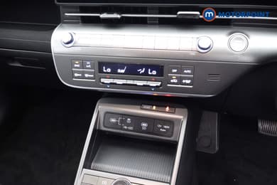 Hyundai Kona Advance Automatic Petrol-Electric Hybrid SUV - Stock Number (1669363) - 12th supplementary image