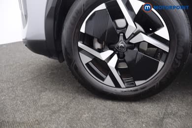 Peugeot 2008 Allure Automatic Petrol SUV - Stock Number (1670409) - 22nd supplementary image