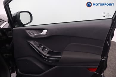 Ford Fiesta Titanium Manual Petrol Hatchback - Stock Number (1657843) - 7th supplementary image