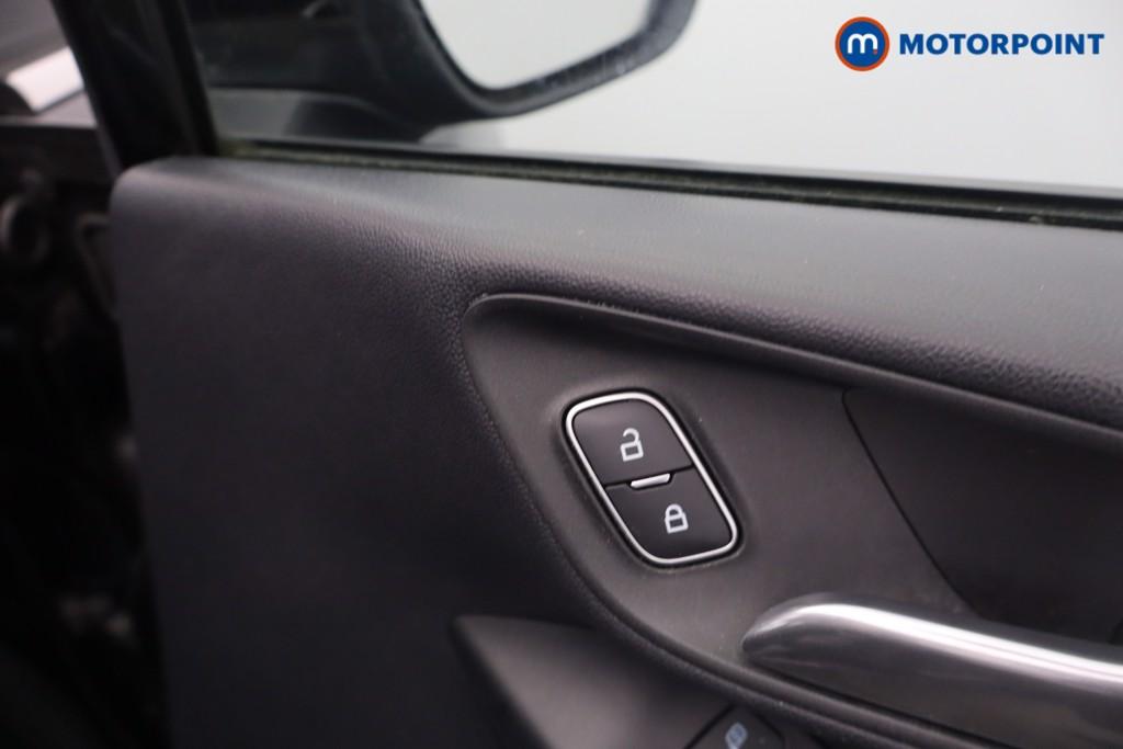 Ford Fiesta Titanium Manual Petrol Hatchback - Stock Number (1657843) - 8th supplementary image