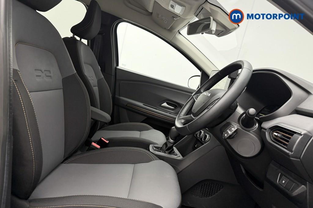 Dacia Jogger Extreme Automatic Petrol-Electric Hybrid People Carrier - Stock Number (1658927) - 8th supplementary image