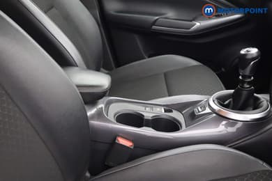 Nissan Juke N-Connecta Manual Petrol SUV - Stock Number (1660520) - 12th supplementary image