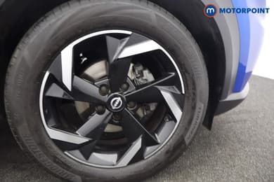 Nissan Juke N-Connecta Manual Petrol SUV - Stock Number (1660520) - 27th supplementary image