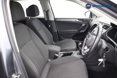 Volkswagen Tiguan Allspace Life Manual Petrol SUV - Stock Number (1661404) - 17th supplementary image