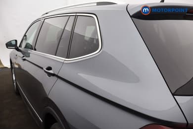 Volkswagen Tiguan Allspace Life Manual Petrol SUV - Stock Number (1661404) - 30th supplementary image