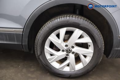 Volkswagen Tiguan Allspace Life Manual Petrol SUV - Stock Number (1661404) - 38th supplementary image
