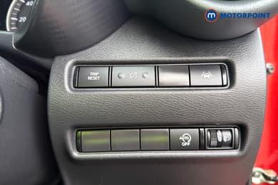 Nissan Juke N-Connecta Manual Petrol SUV - Stock Number (1663013) - 18th supplementary image