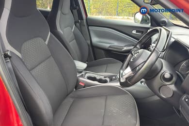 Nissan Juke N-Connecta Manual Petrol SUV - Stock Number (1663013) - 22nd supplementary image