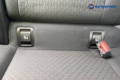 Nissan Juke N-Connecta Manual Petrol SUV - Stock Number (1663013) - 29th supplementary image