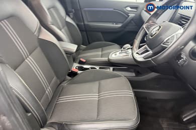 Renault Captur Engineered Automatic Petrol-Electric Hybrid SUV - Stock Number (1663330) - 10th supplementary image