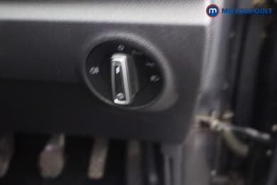 Volkswagen T-Roc Design Manual Petrol SUV - Stock Number (1666185) - 12th supplementary image