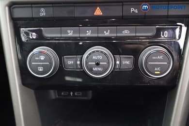 Volkswagen T-Roc Design Manual Petrol SUV - Stock Number (1666185) - 16th supplementary image