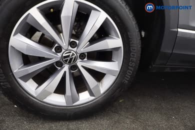 Volkswagen T-Roc Design Manual Petrol SUV - Stock Number (1666185) - 26th supplementary image