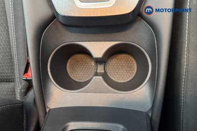 Nissan Qashqai N-Connecta Automatic Petrol SUV - Stock Number (1666318) - 7th supplementary image