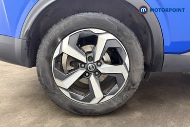 Nissan Qashqai N-Connecta Automatic Petrol SUV - Stock Number (1666318) - 19th supplementary image