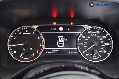 Nissan Qashqai Acenta Premium Manual Petrol SUV - Stock Number (1666478) - 8th supplementary image