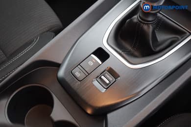Nissan Qashqai Acenta Premium Manual Petrol SUV - Stock Number (1666478) - 12th supplementary image