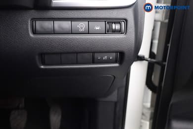 Nissan Qashqai Acenta Premium Manual Petrol SUV - Stock Number (1666478) - 13th supplementary image