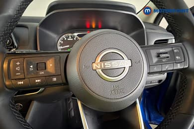 Nissan Qashqai Acenta Premium Manual Petrol SUV - Stock Number (1667422) - 5th supplementary image