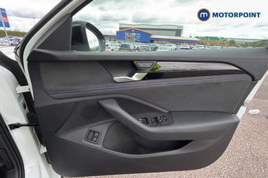 Volkswagen Passat R-Line Automatic Petrol Plug-In Hybrid Estate - Stock Number (1668998) - 19th supplementary image