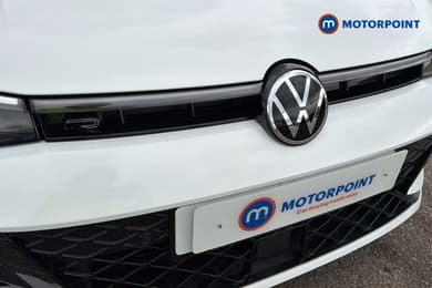Volkswagen Passat R-Line Automatic Petrol Plug-In Hybrid Estate - Stock Number (1668998) - 45th supplementary image