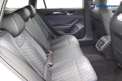 Volkswagen Passat R-Line Automatic Petrol Plug-In Hybrid Estate - Stock Number (1669007) - 17th supplementary image