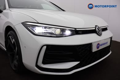 Volkswagen Passat R-Line Automatic Petrol Plug-In Hybrid Estate - Stock Number (1669007) - 32nd supplementary image