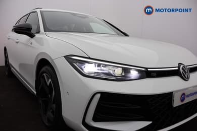 Volkswagen Passat R-Line Automatic Petrol Plug-In Hybrid Estate - Stock Number (1669007) - 33rd supplementary image