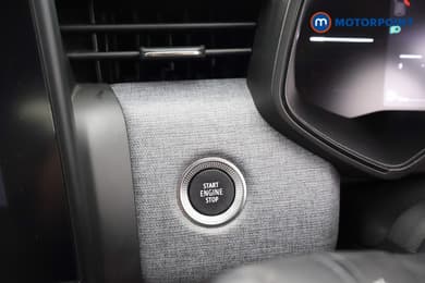 Renault Clio Evolution Manual Petrol Hatchback - Stock Number (1669908) - 9th supplementary image