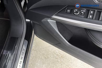 Peugeot 3008 GT Automatic Petrol SUV - Stock Number (1663618) - 21st supplementary image