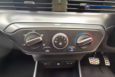Hyundai Bayon Se Connect Automatic Petrol SUV - Stock Number (1665077) - 5th supplementary image