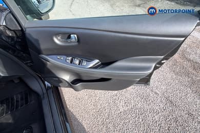 Nissan Leaf Tekna Automatic Electric Hatchback - Stock Number (1665419) - 37th supplementary image