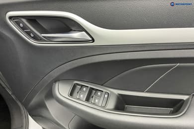 Mg Motor Uk ZS Exclusive Automatic Electric SUV - Stock Number (1665779) - 25th supplementary image
