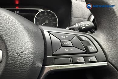 Nissan Juke Acenta Premium Automatic Petrol SUV - Stock Number (1667591) - 14th supplementary image