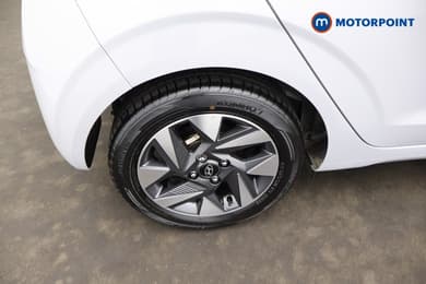 Hyundai I10 Advance Automatic Petrol Hatchback - Stock Number (1669698) - 3rd supplementary image