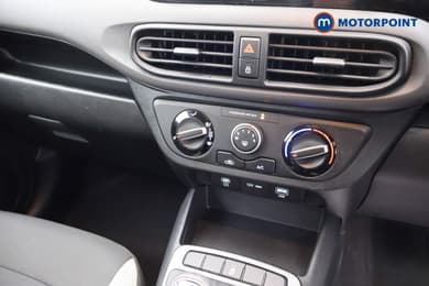 Hyundai I10 Advance Automatic Petrol Hatchback - Stock Number (1669698) - 12th supplementary image