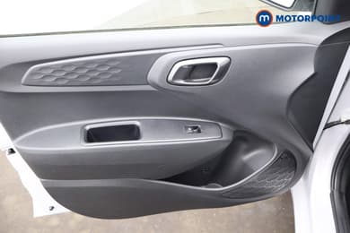 Hyundai I10 Advance Automatic Petrol Hatchback - Stock Number (1669698) - 29th supplementary image