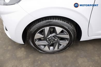 Hyundai I10 Advance Automatic Petrol Hatchback - Stock Number (1669698) - 1st supplementary image