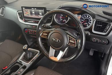 KIA Xceed 3 Manual Petrol Hatchback - Stock Number (1660035) - 1st supplementary image