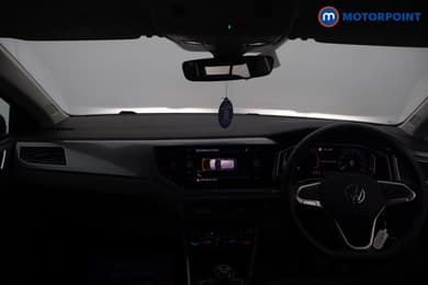 Volkswagen Polo Style Manual Petrol Hatchback - Stock Number (1662873) - 1st supplementary image
