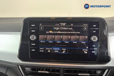 Volkswagen T-Roc Life Manual Petrol SUV - Stock Number (1664320) - 9th supplementary image