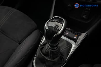 Vauxhall Crossland Ultimate Manual Diesel SUV - Stock Number (1665026) - 15th supplementary image