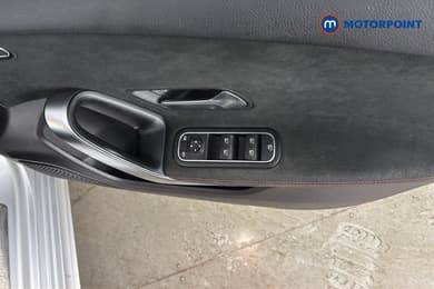 Mercedes-Benz A Class Amg Line Automatic Diesel Hatchback - Stock Number (1665735) - 20th supplementary image