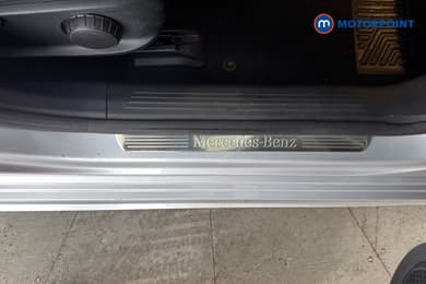 Mercedes-Benz A Class Amg Line Automatic Diesel Hatchback - Stock Number (1665735) - 27th supplementary image