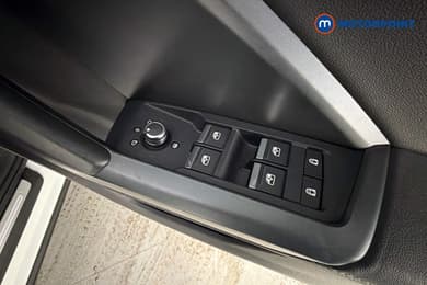 Audi Q3 S Line Automatic Petrol SUV - Stock Number (1667506) - 20th supplementary image