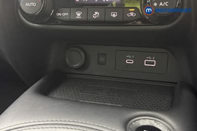 Nissan Juke N-Connecta Automatic Petrol SUV - Stock Number (1668007) - 15th supplementary image