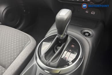 Nissan Juke N-Connecta Automatic Petrol SUV - Stock Number (1668007) - 16th supplementary image