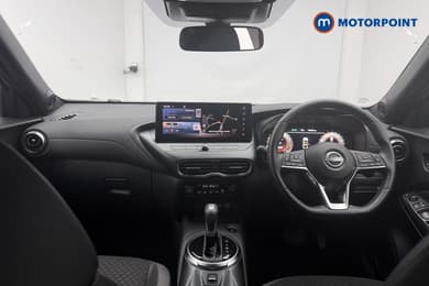 Nissan Juke N-Connecta Automatic Petrol SUV - Stock Number (1668007) - 1st supplementary image