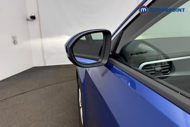 Volkswagen T-Roc Life Manual Petrol SUV - Stock Number (1669212) - 30th supplementary image